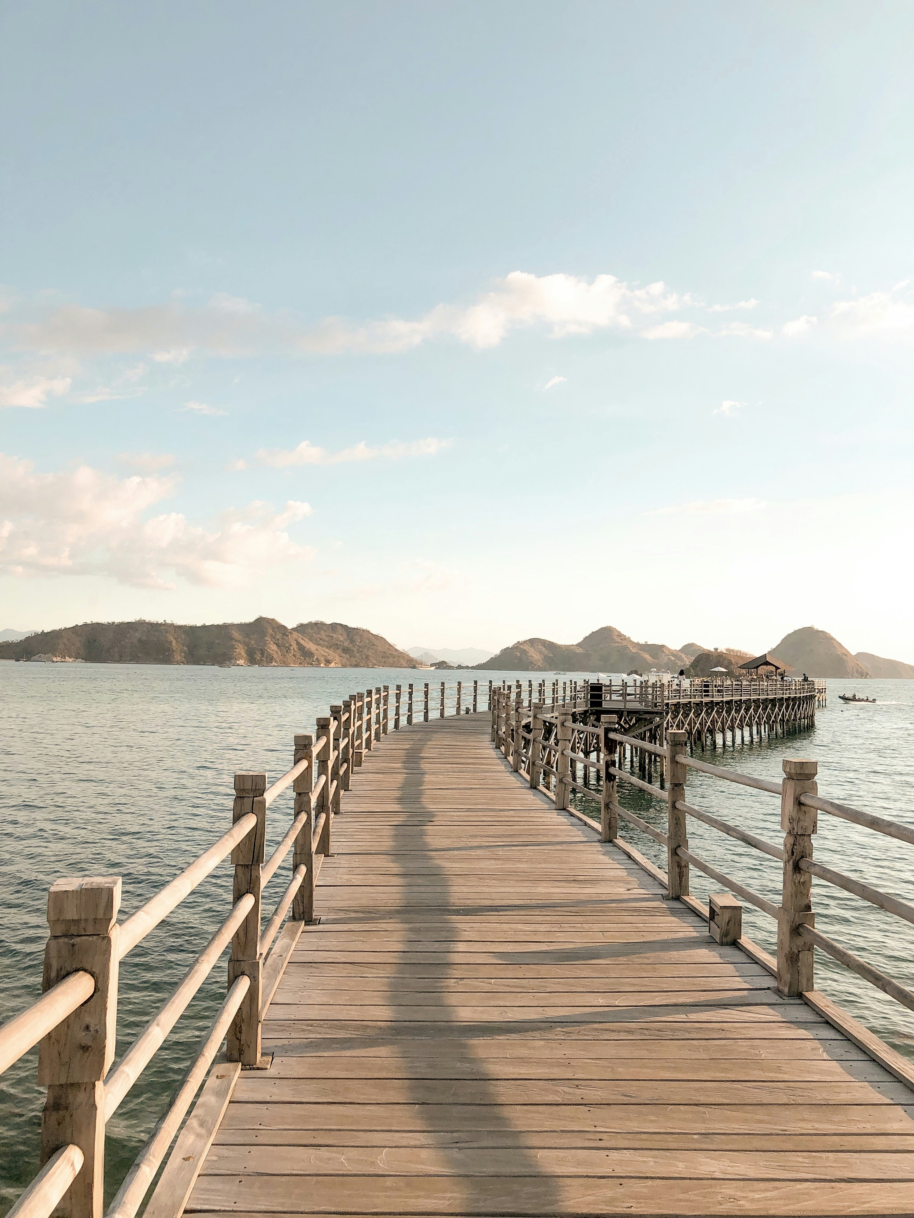 Labuan Bajo – Geography & Spatial Structure