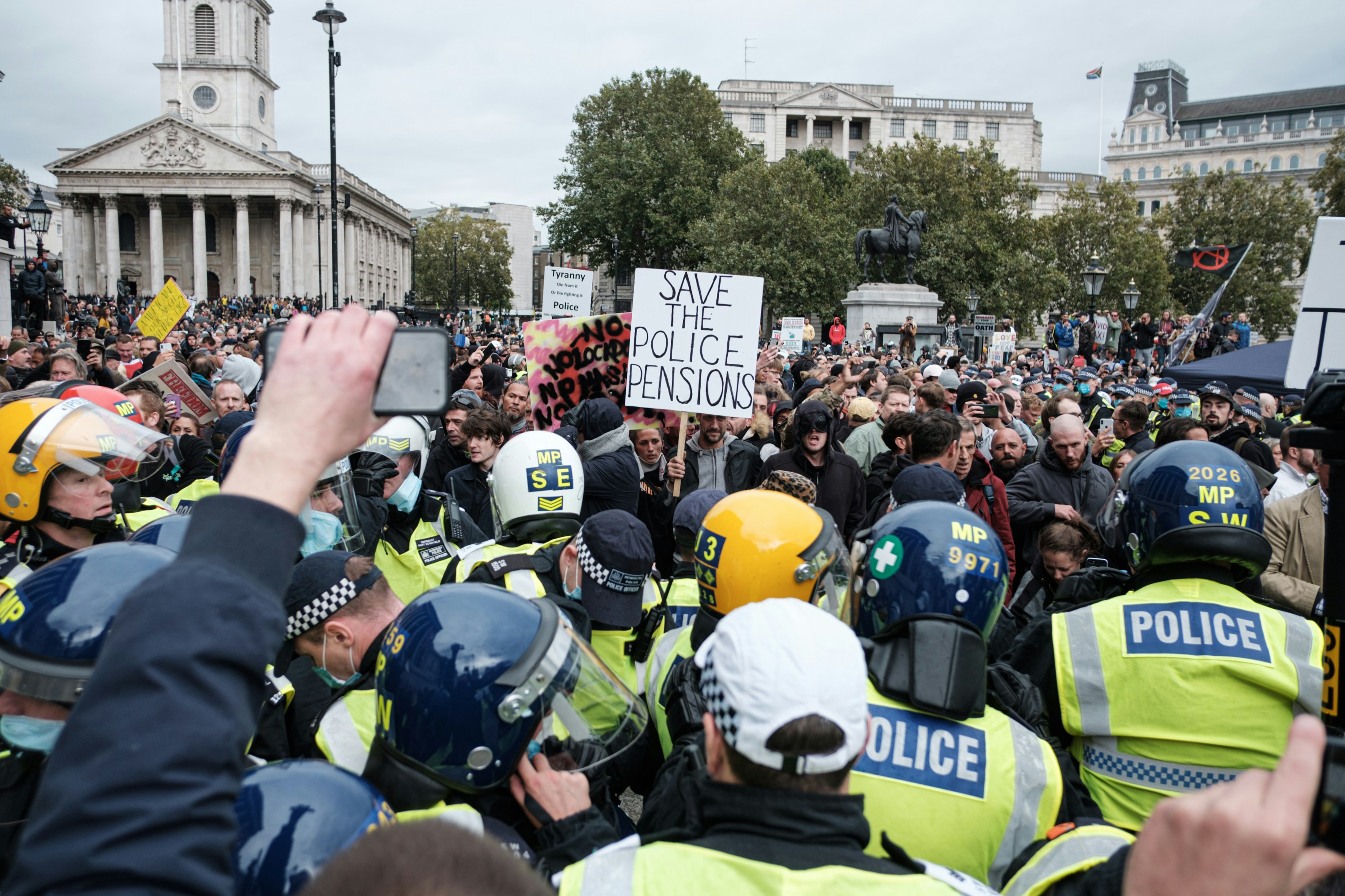 Dublin Protests Turn Violent: What's Happening?
