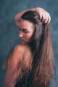 woman with brown hair and black hair