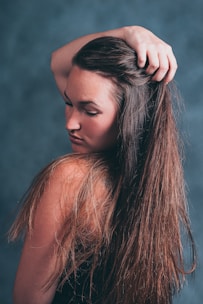 woman with brown hair and black hair