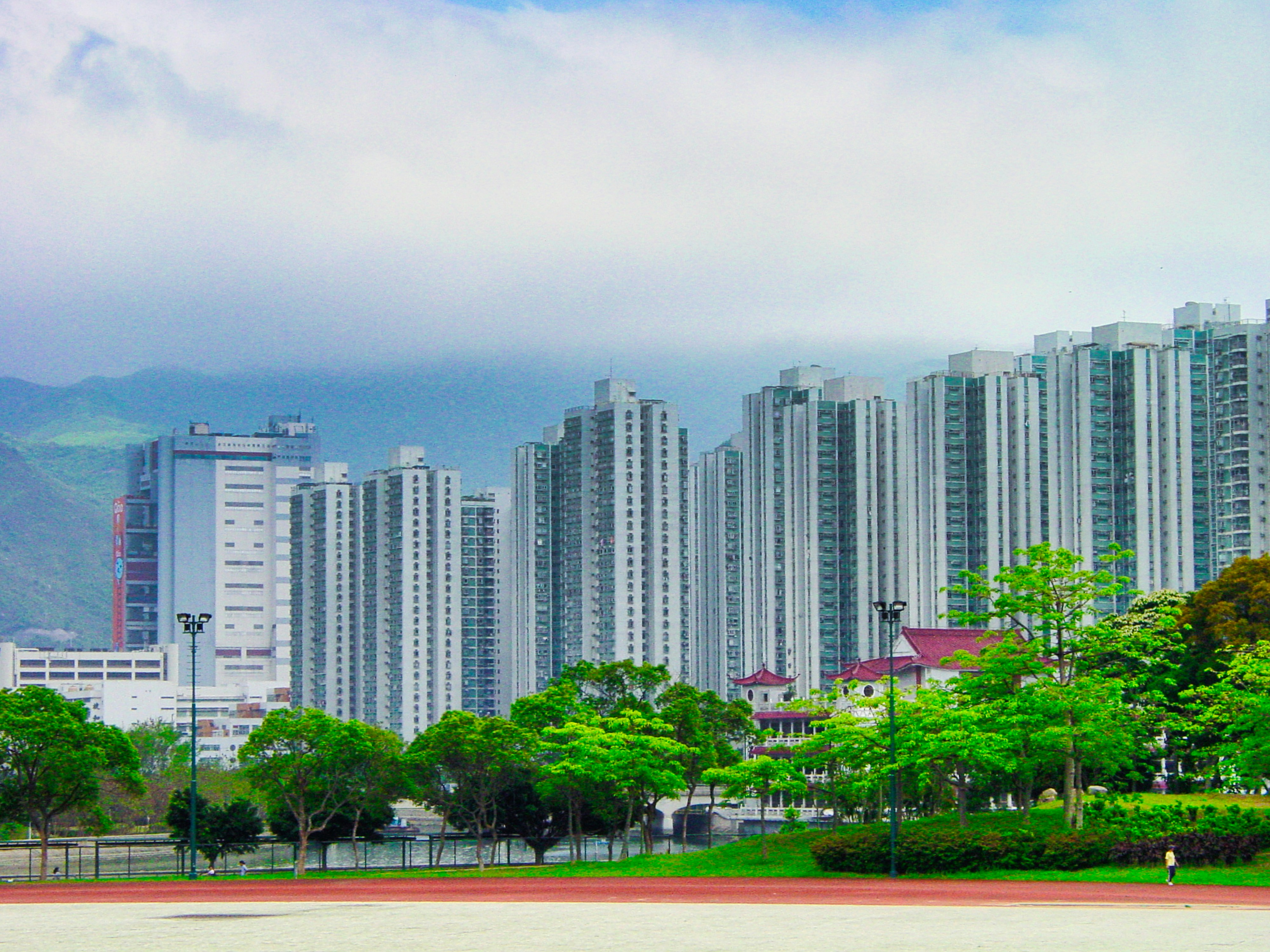 Photo by thomaskinto