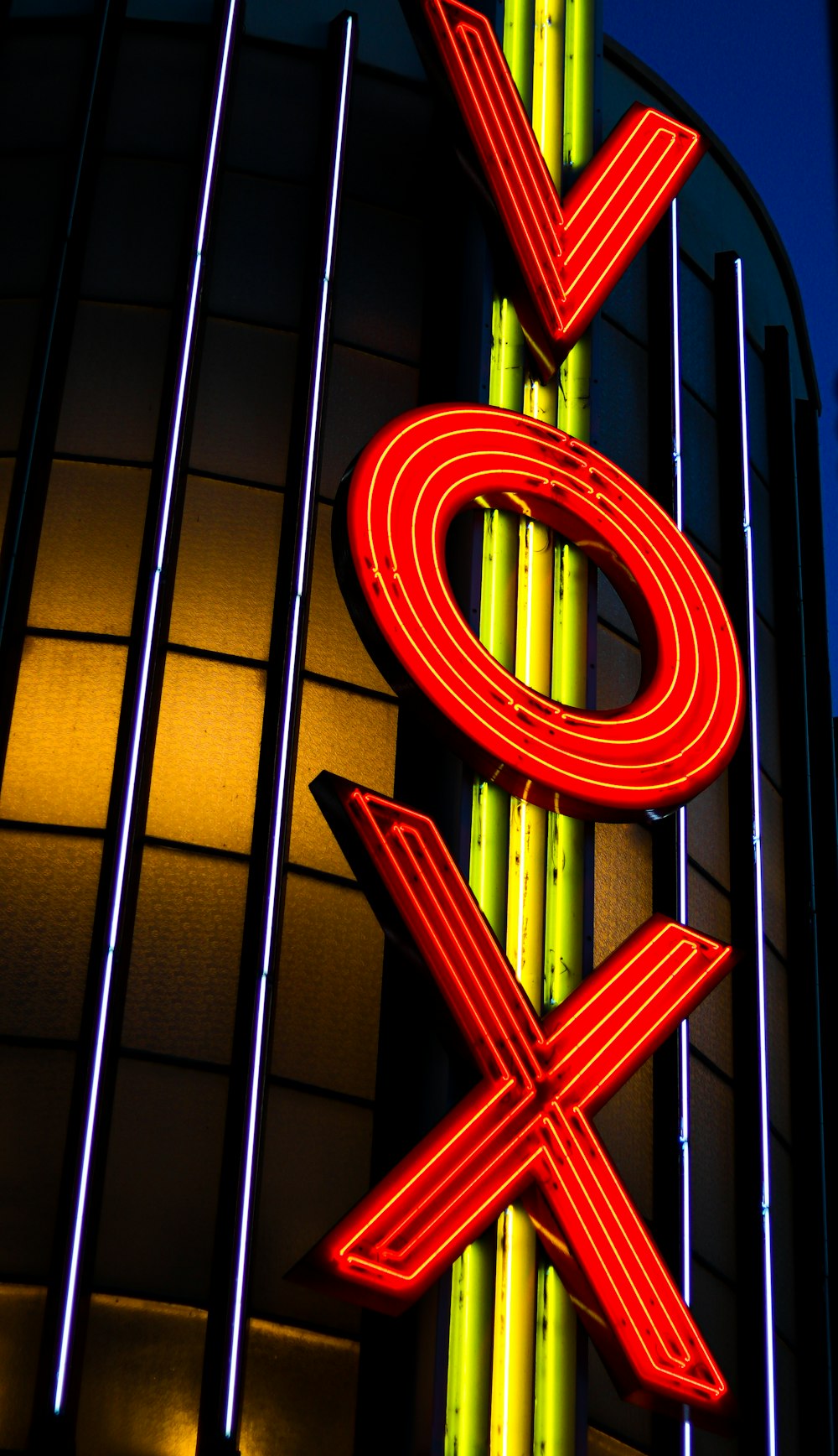 red and yellow round light