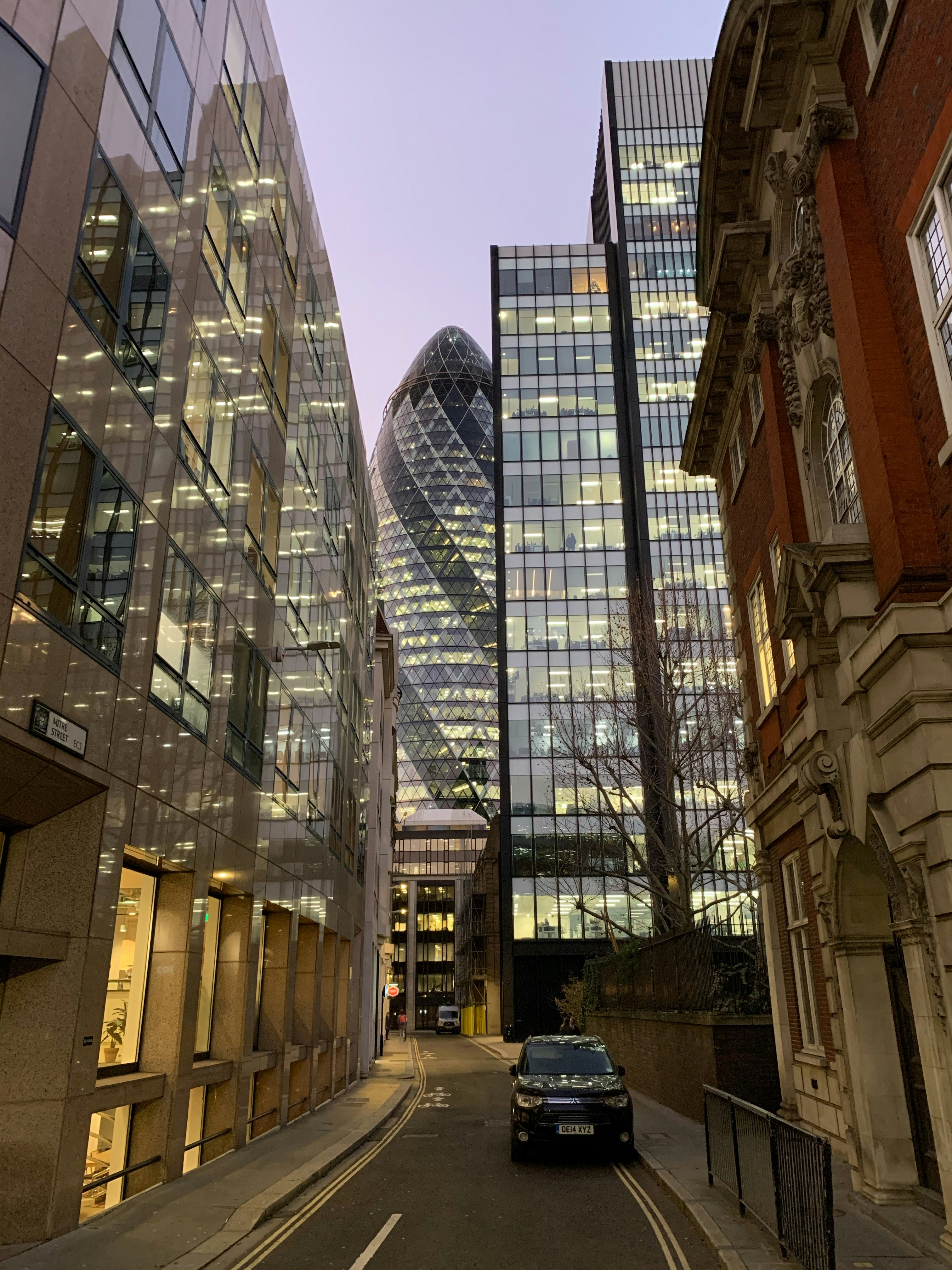 Photo by hertwashere