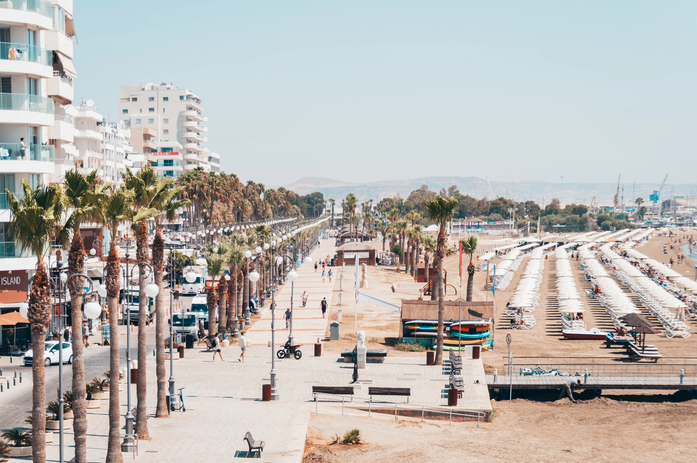 Cyprus permanent residency 2026: fast-track, ordinary and EU long-term routes