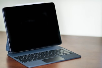 black and gray laptop computer