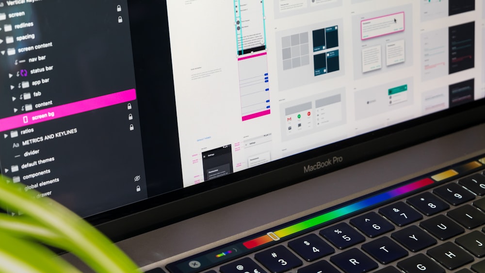 MacBook Pro affichant les icônes de l’ordinateur