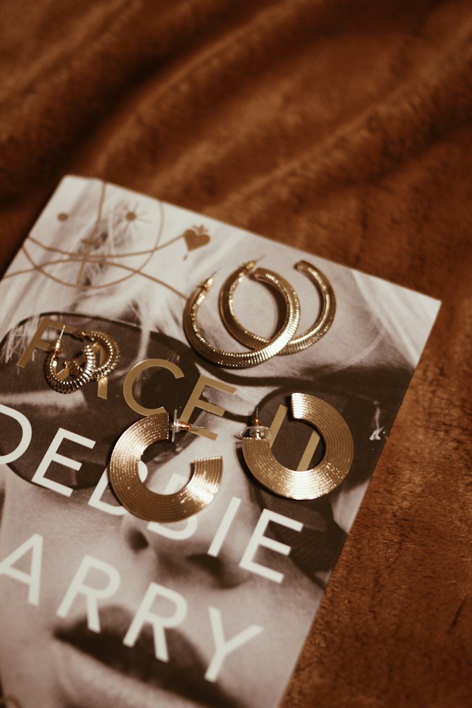 Everyday Gold Hoops