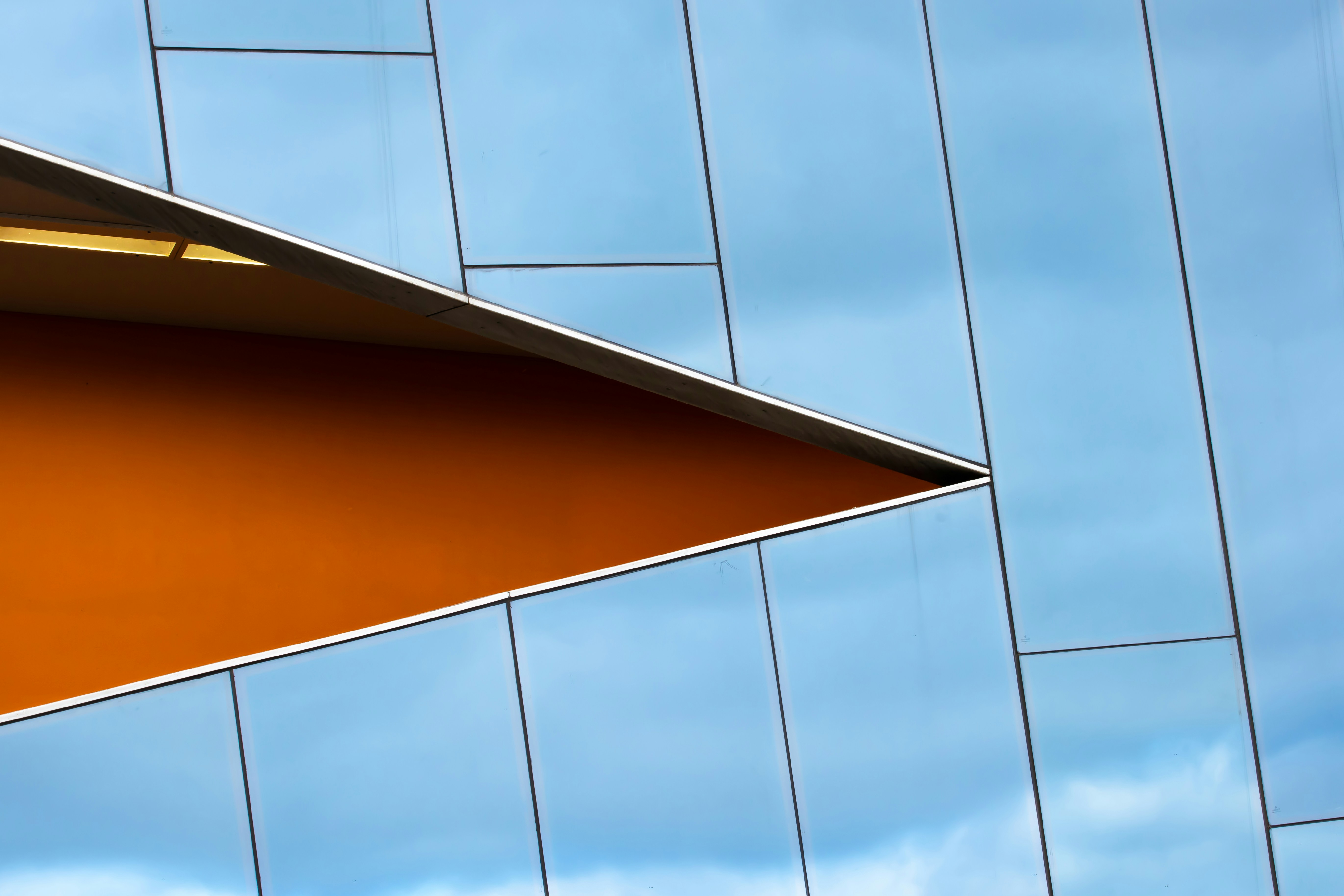 brown and gray concrete building