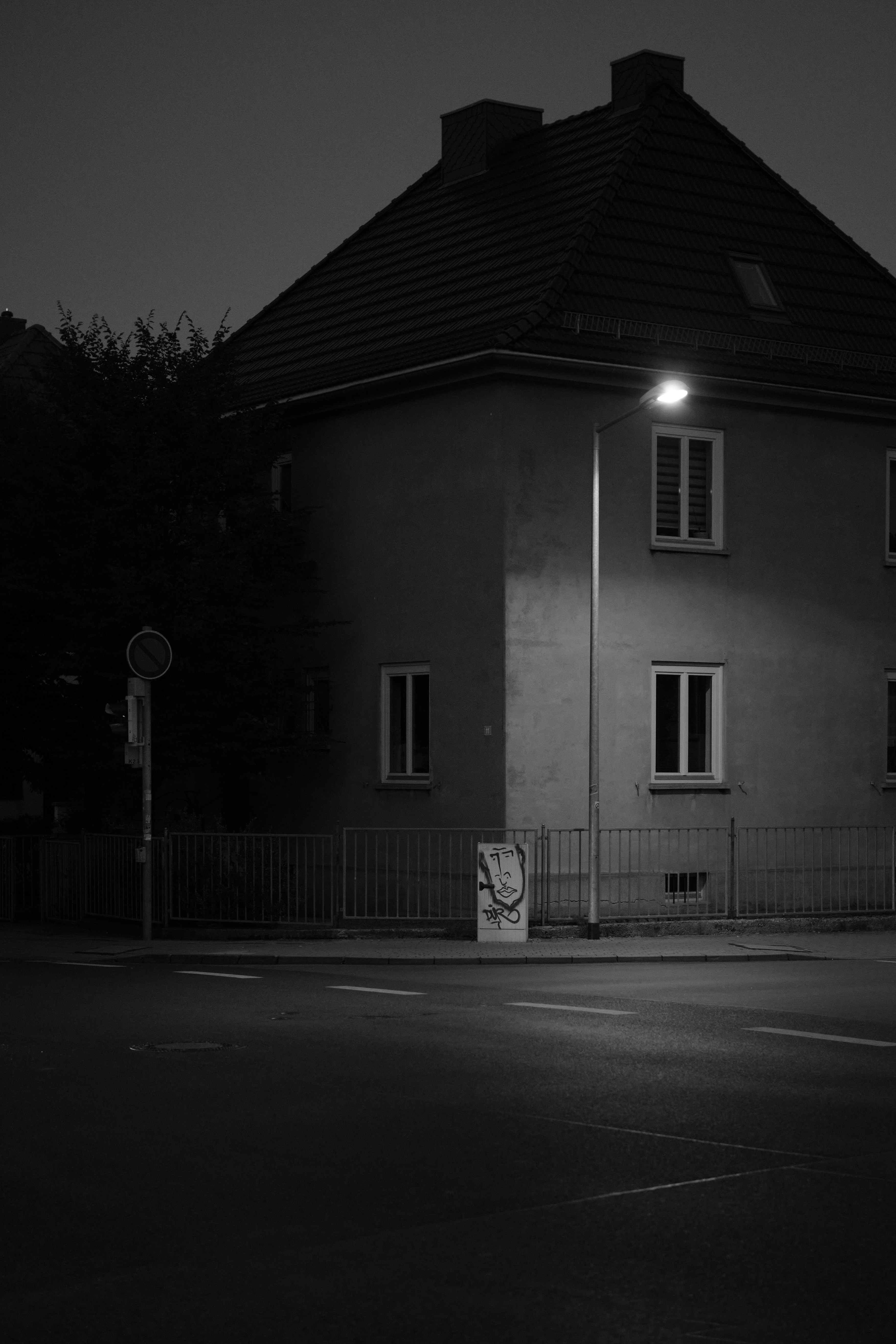 grayscale photo of a building