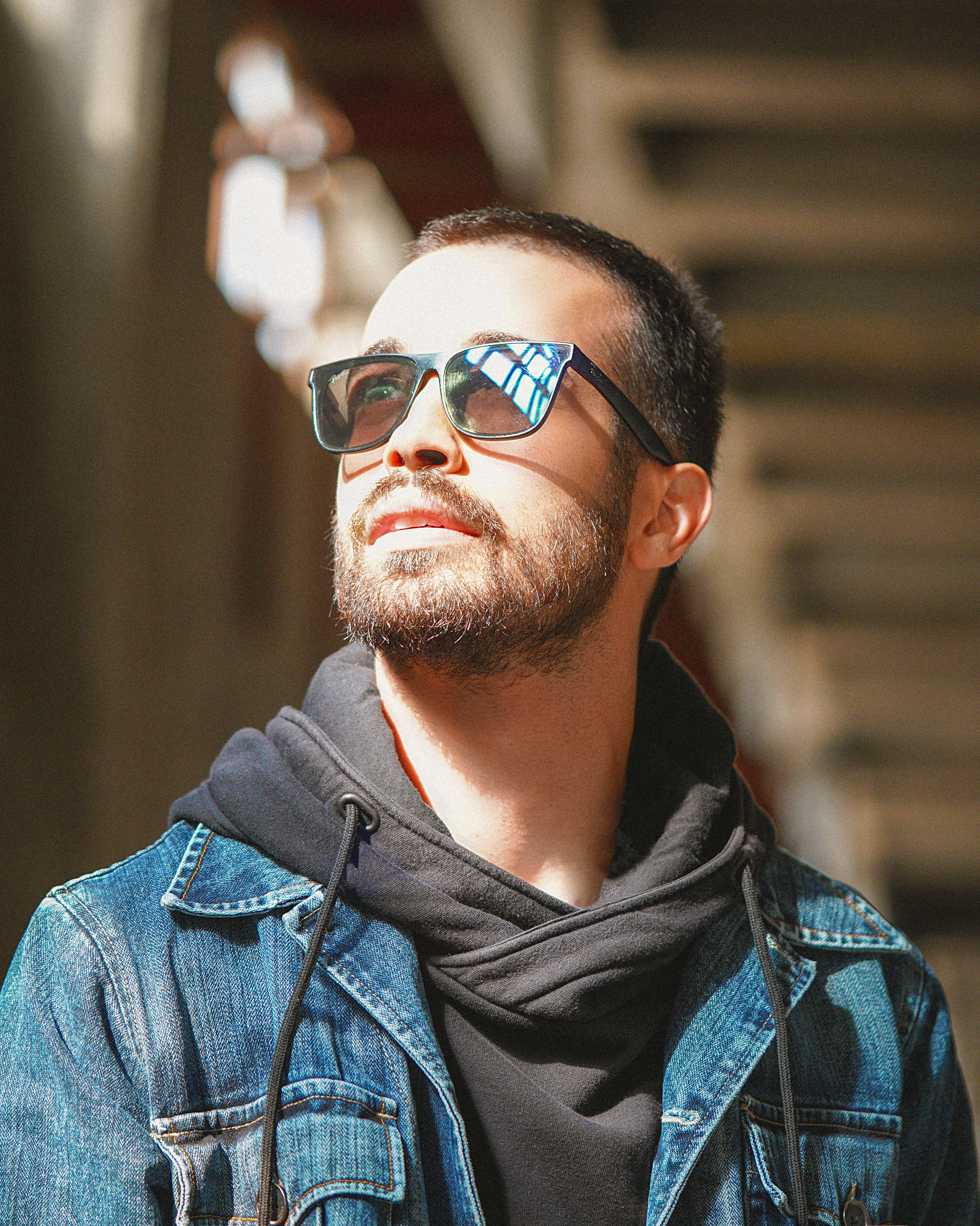 Photo by behrouzsasani
