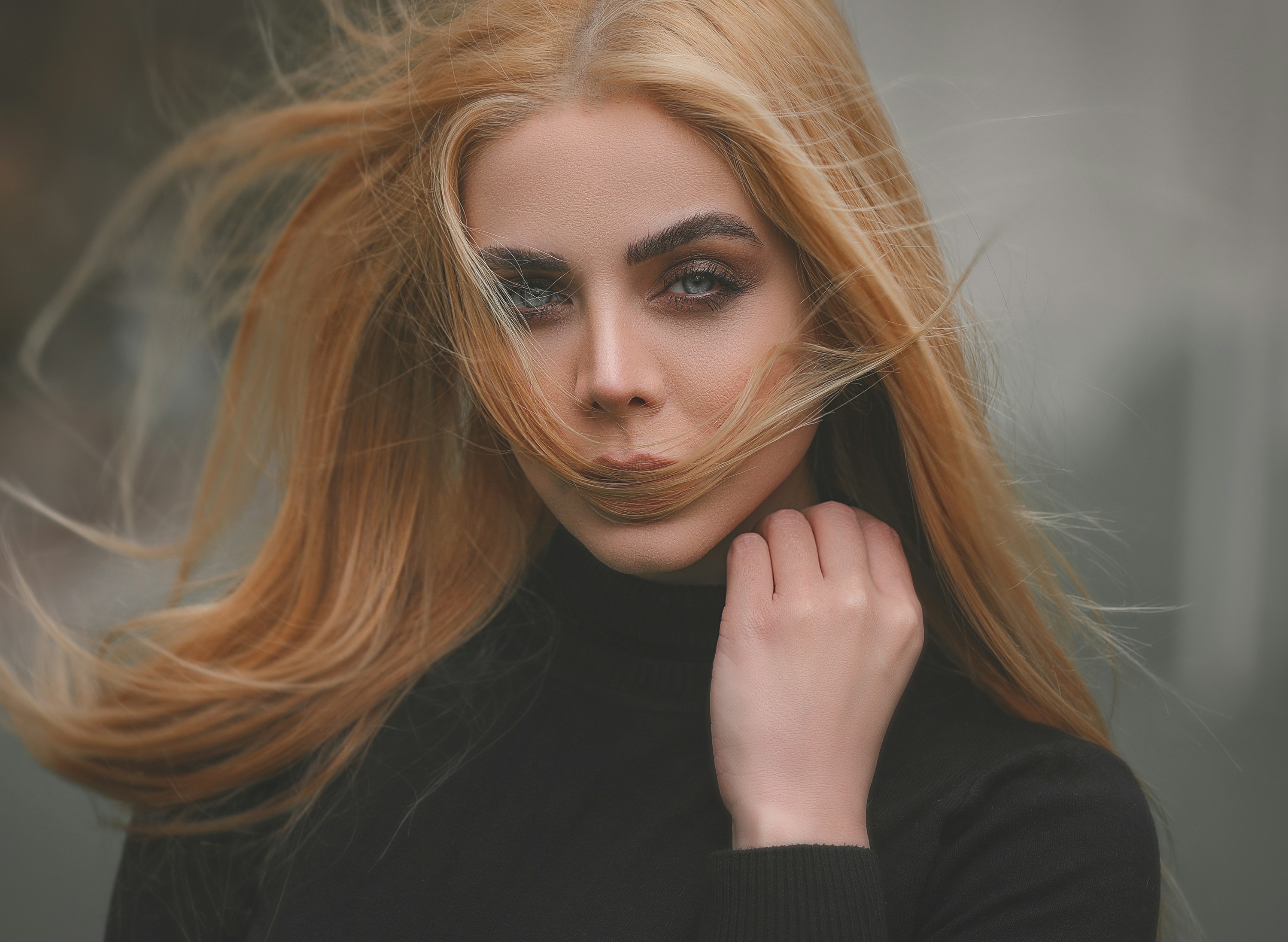 Photo by behrouzsasani
