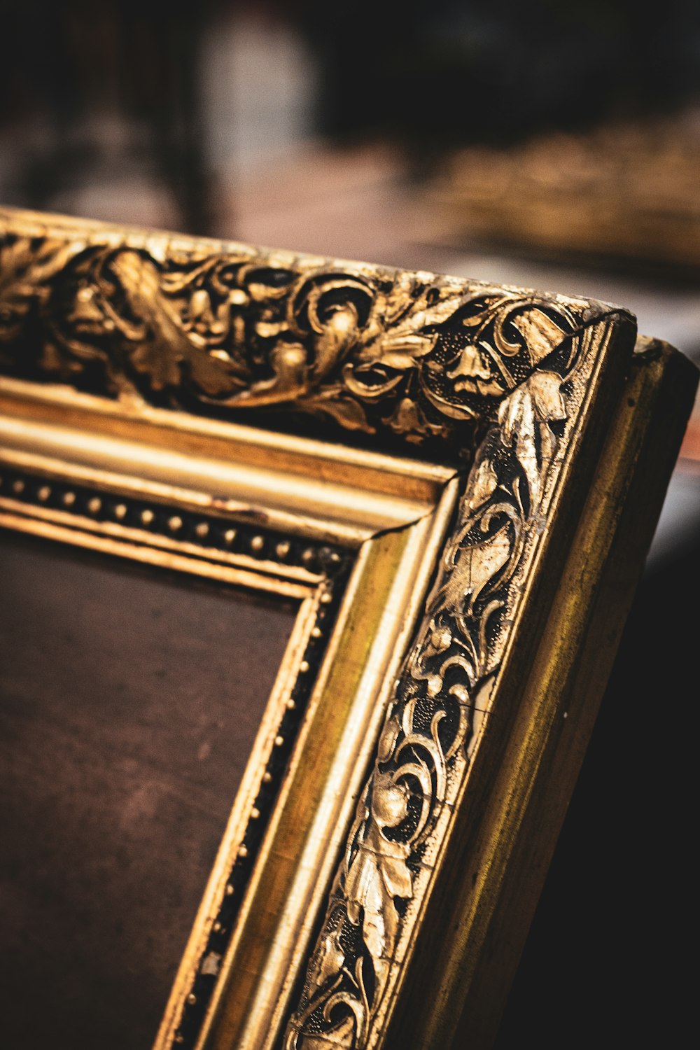 Brown wooden picture frame on white textile photo – Free Vienna Image on  Unsplash