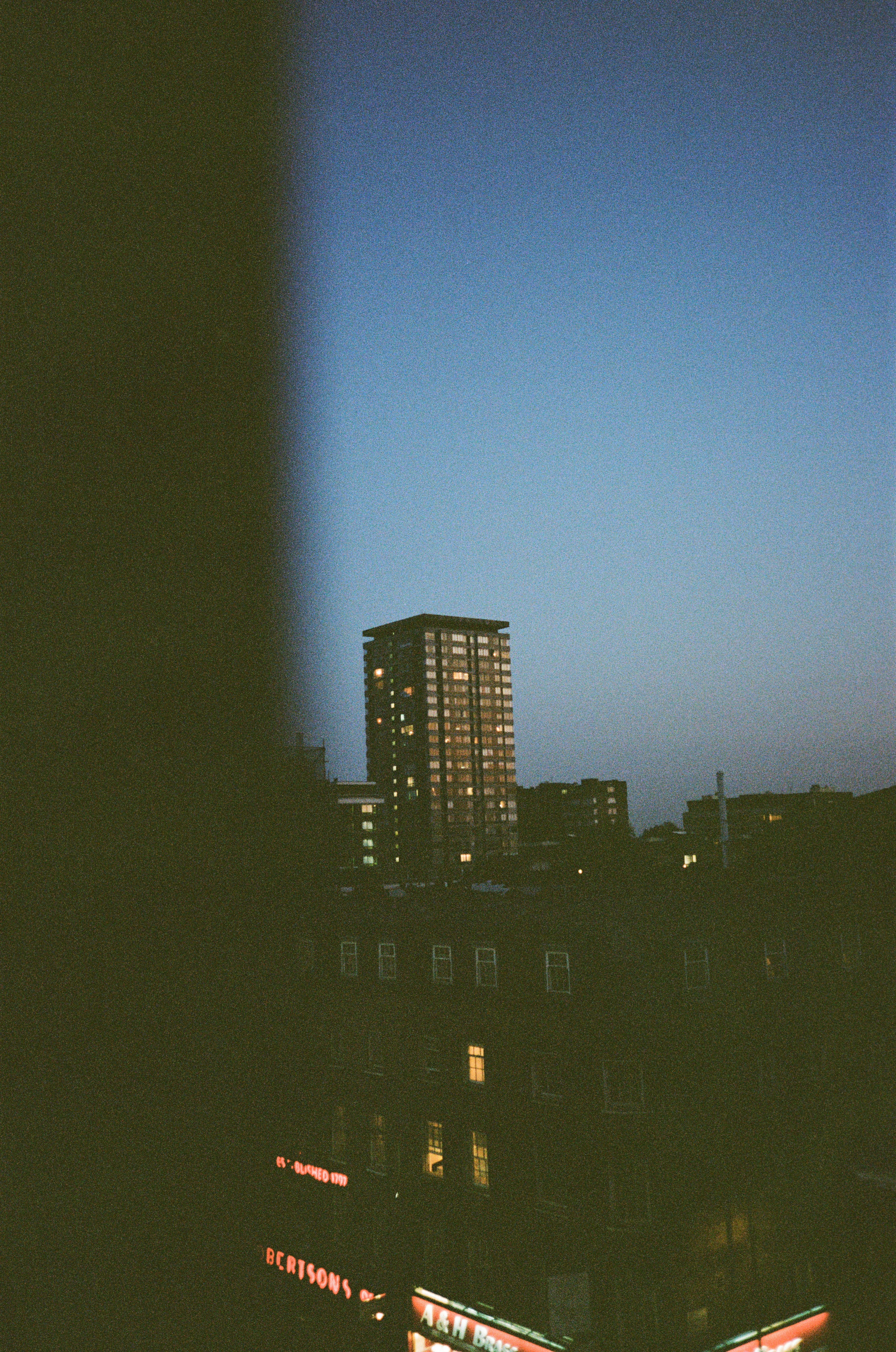 Photo by karimboubker