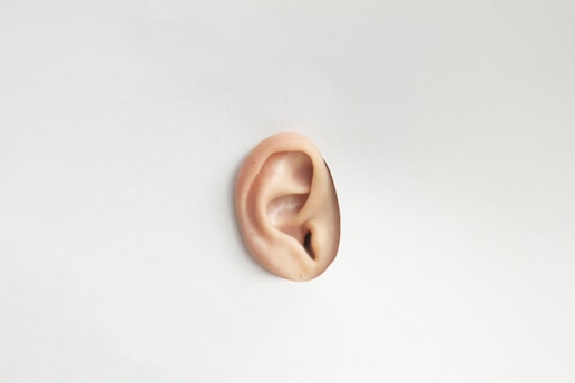 une oreille