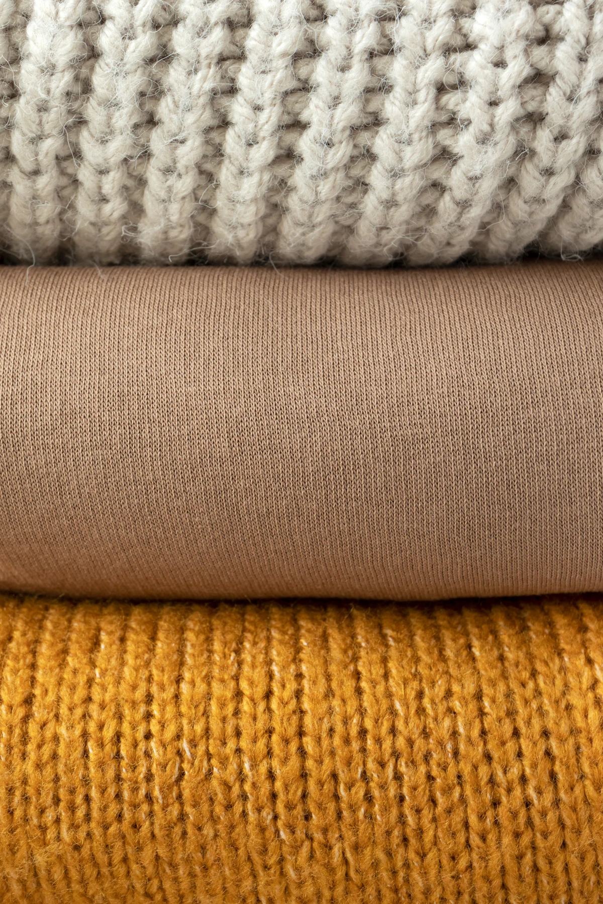 White and grey knitted textile
