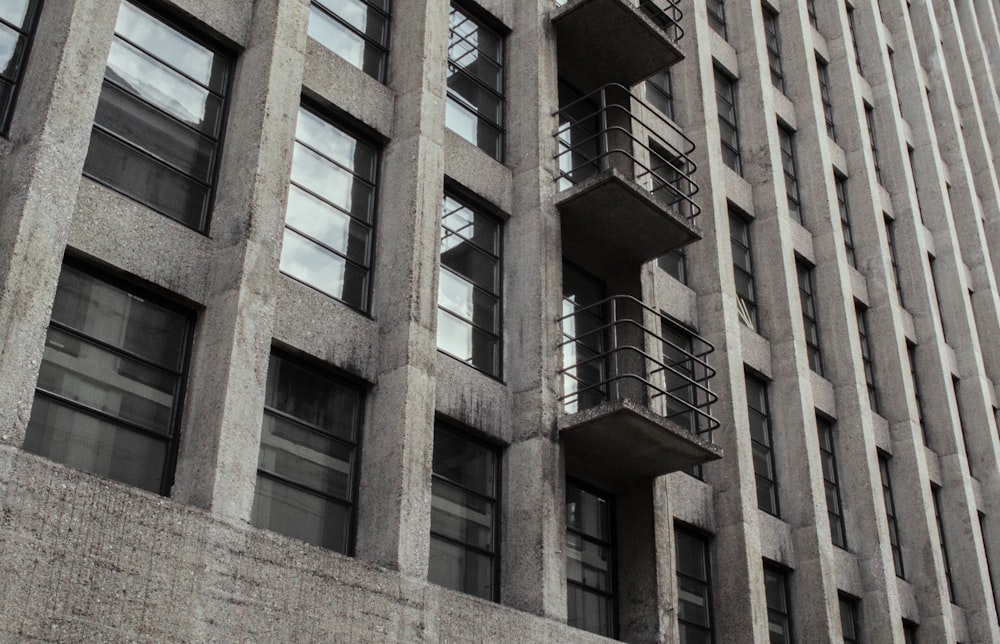 brown concrete building during daytime