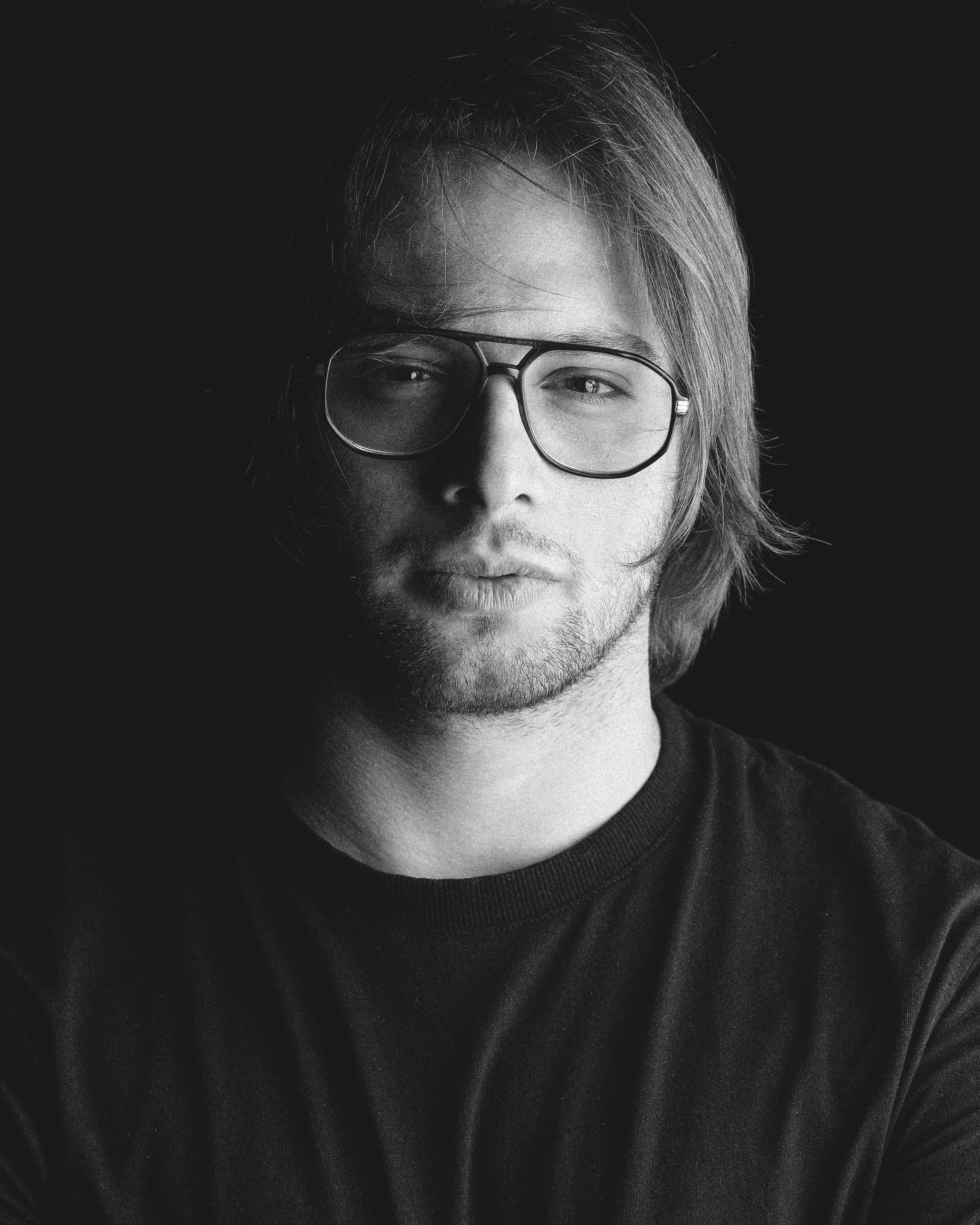 Photo by behrouzsasani