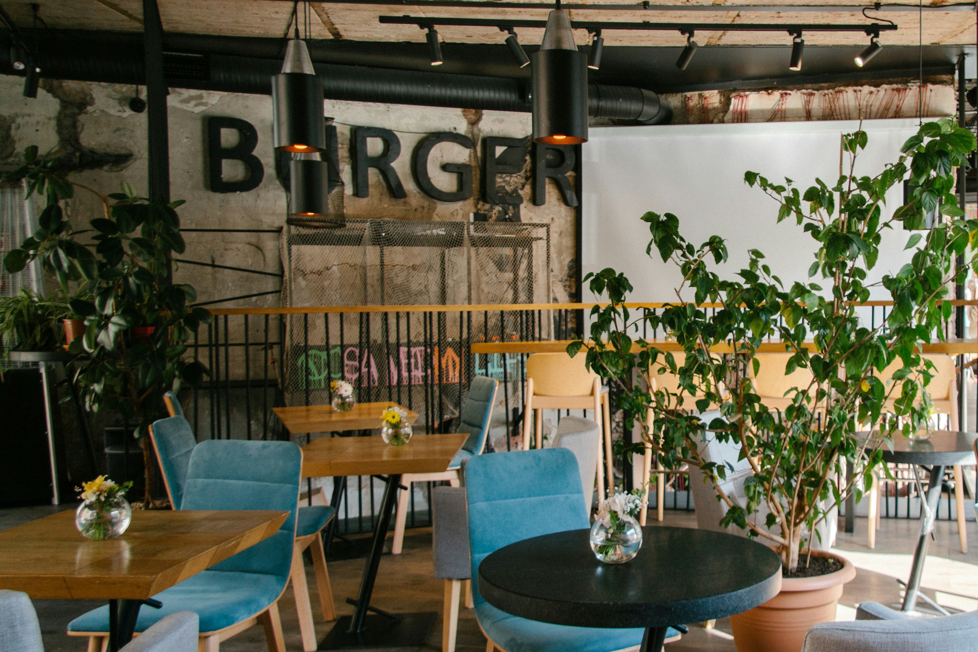A-100 Best Burgers In Town