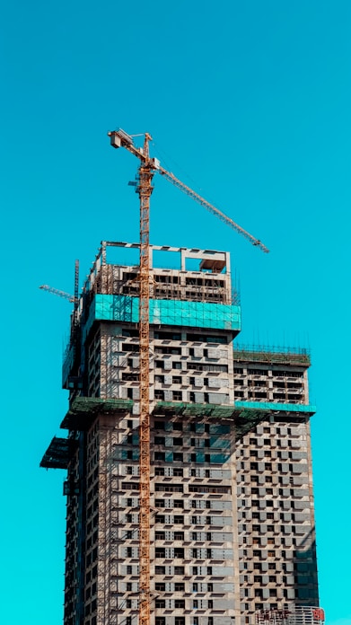 brown and white concrete building