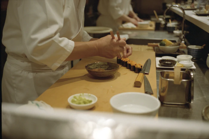 Sushi-Zubereitung in der Küche