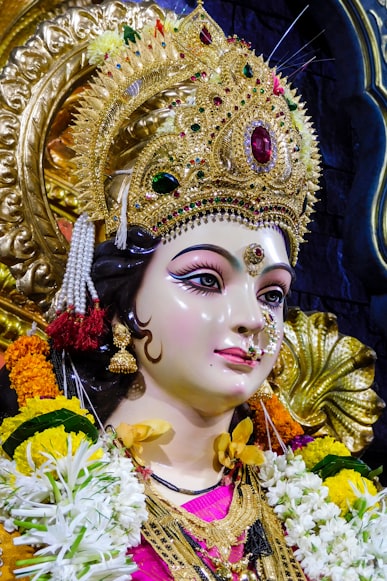 Durga Mata ki Aarti : जय अम्बे गौरी.Jai Ambe Gauri Aarti Lyrics In Hindi नवरात्रि व्रत Special मां दुर्गा की ये आरती