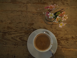 Guests enjoying freshly brewed coffee at a wedding.