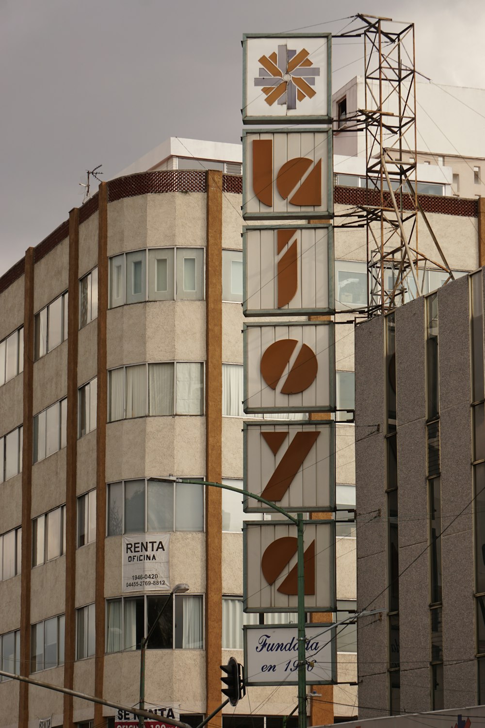 brown concrete building during daytime
