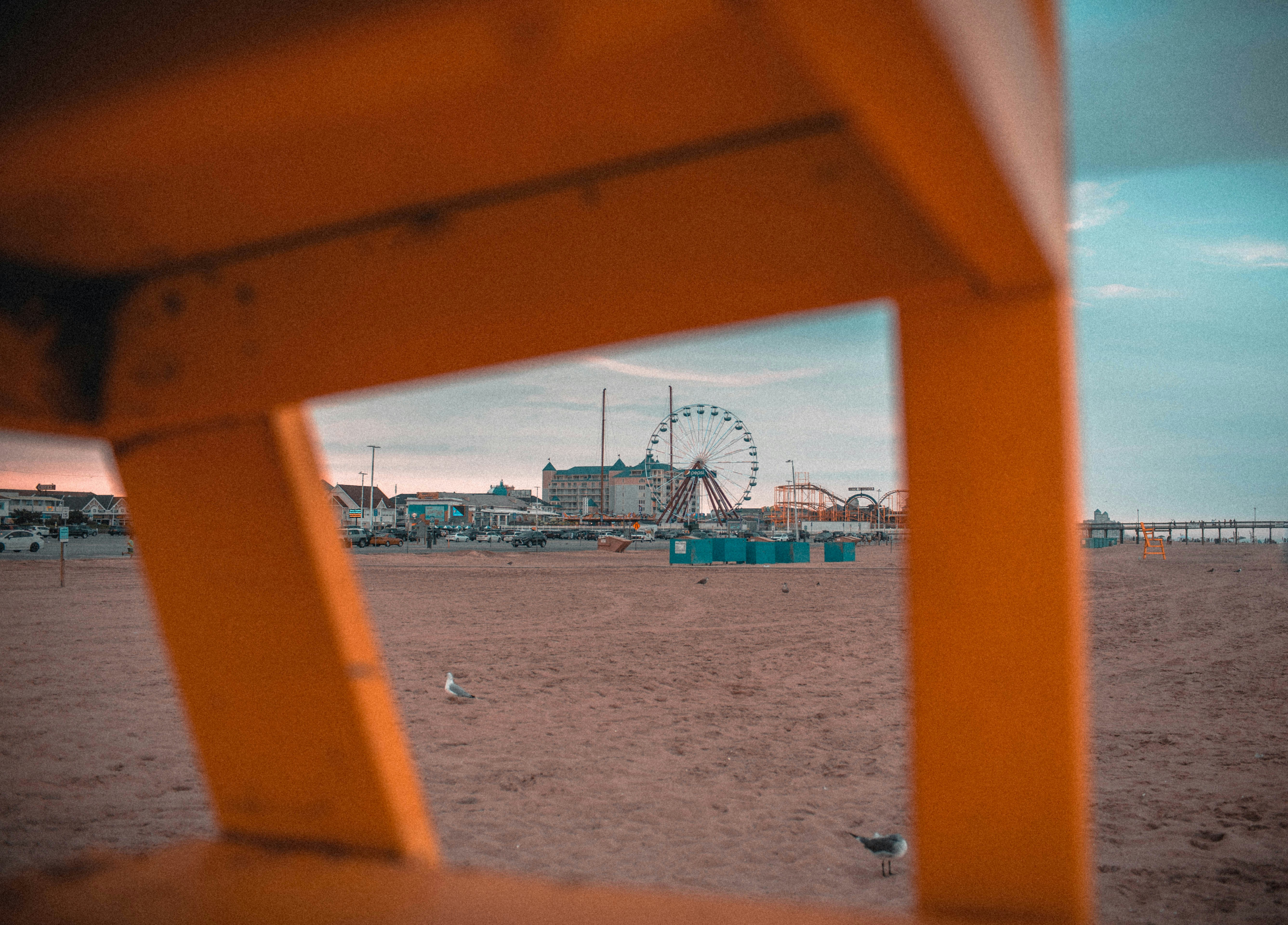 white and blue boats on sea during daytime