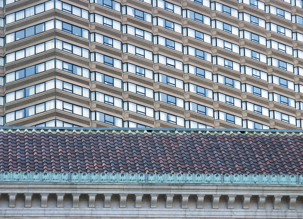 brown and white concrete building