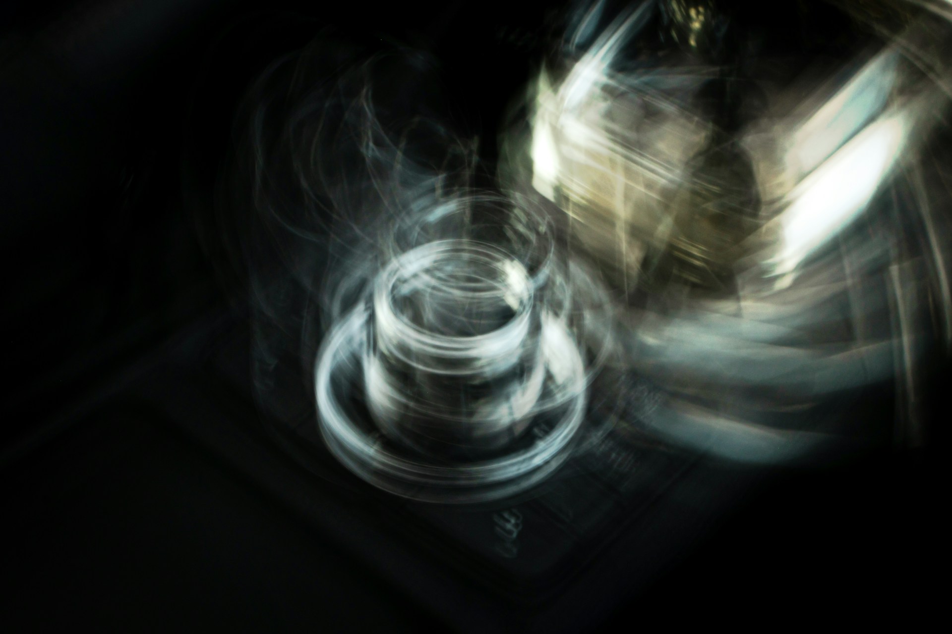 black and white bed linen