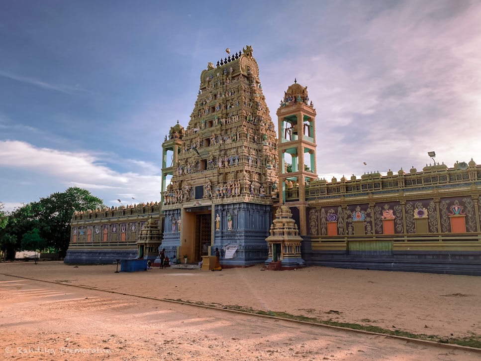 Hindu temple in Sri lanka