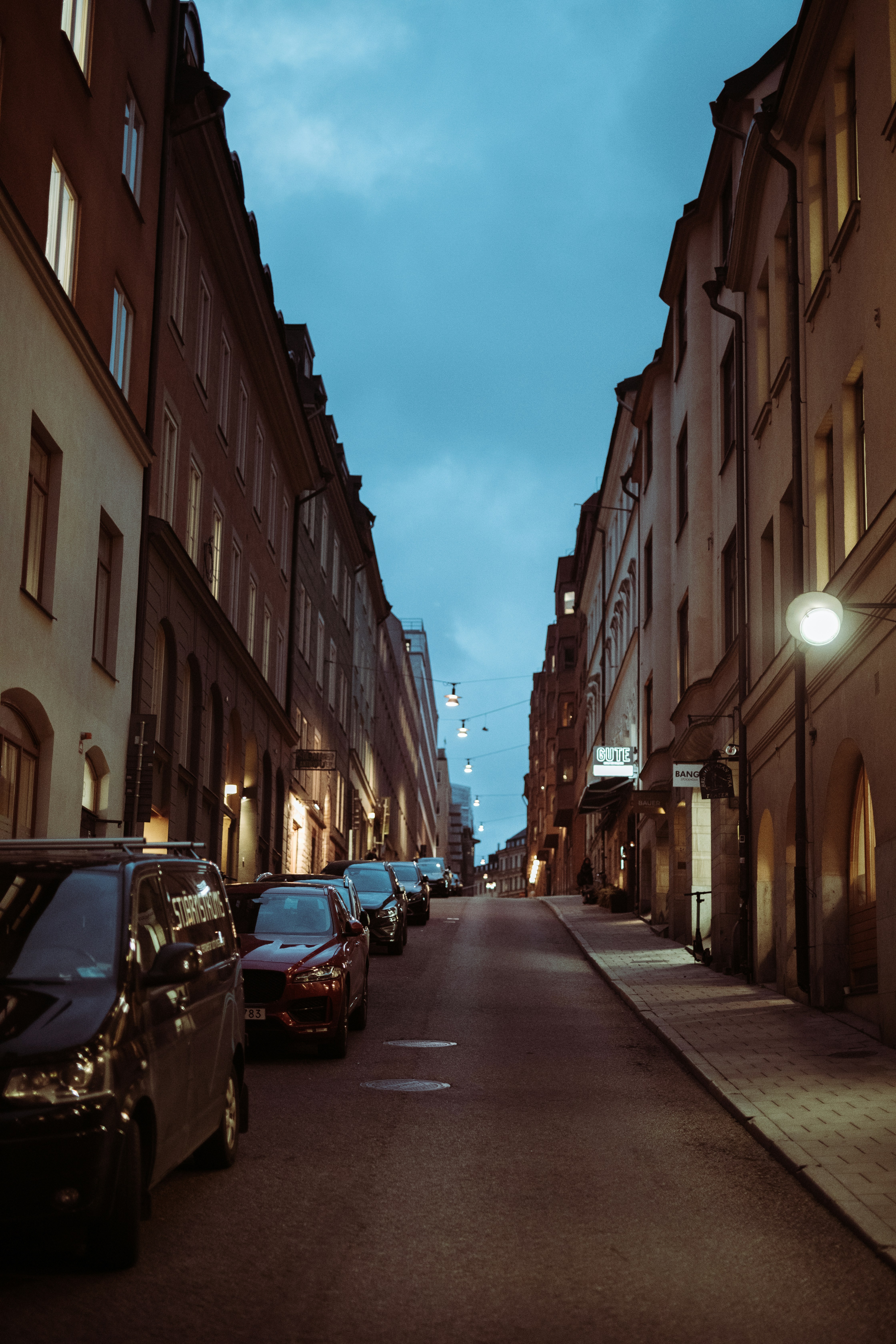 Photo by erikhansman