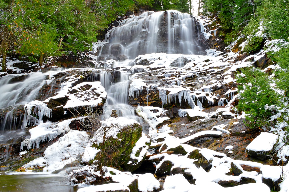 water falls on rocky ground