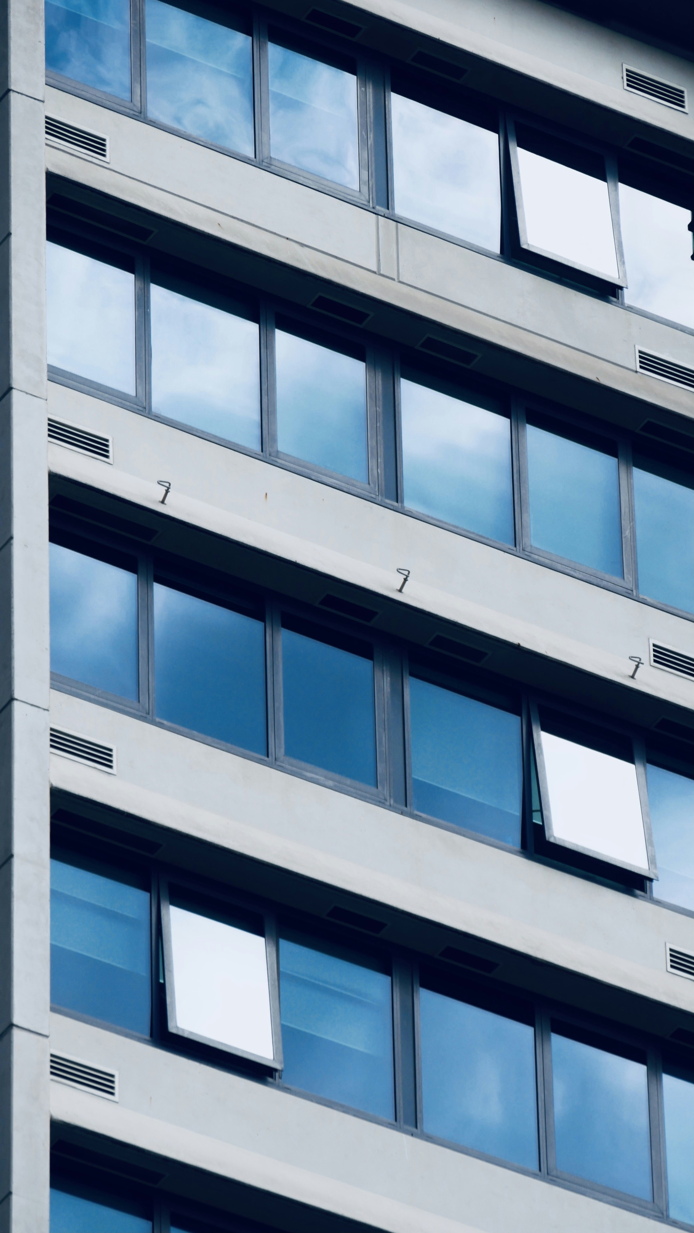 Photo by abirhiranandani