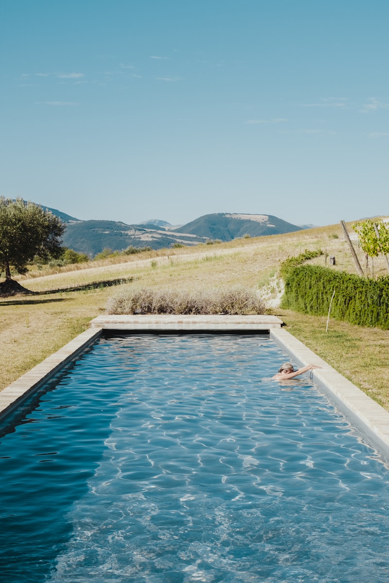 Piscine aménagée VP Terrassement
