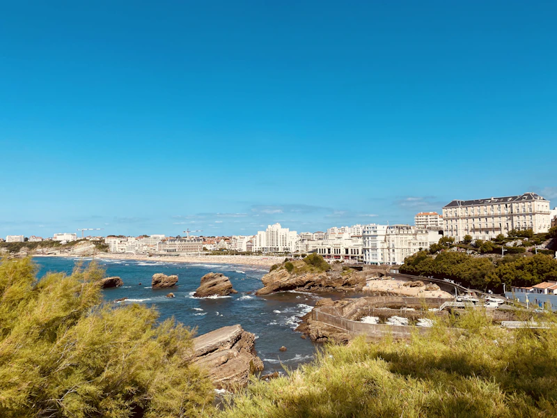 Best Cafes in Biarritz That Locals Actually Go To