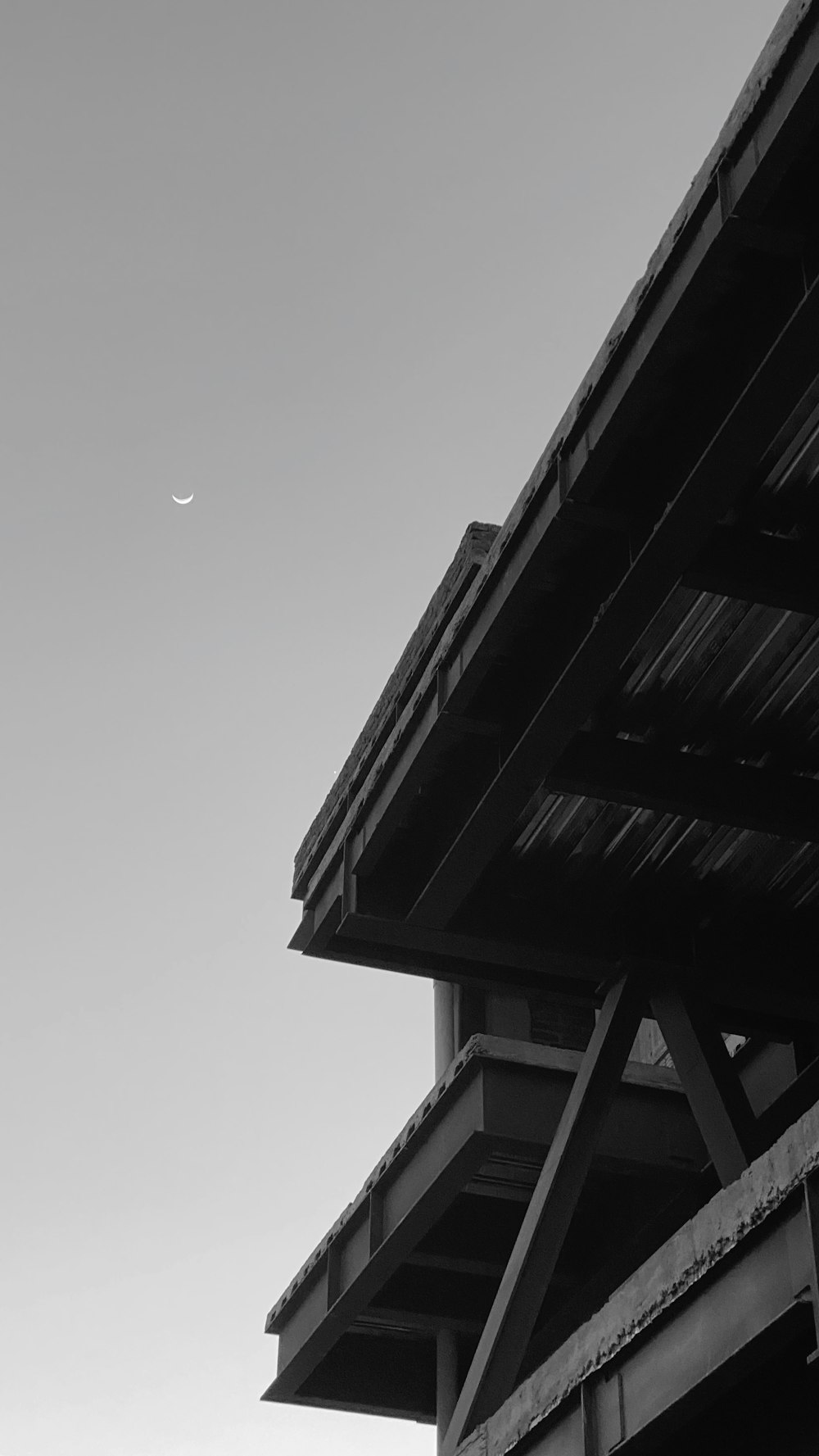 grayscale photo of a building