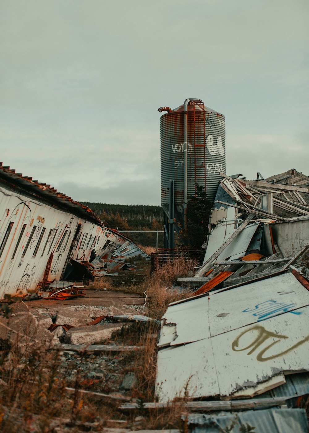 white and brown abandoned building