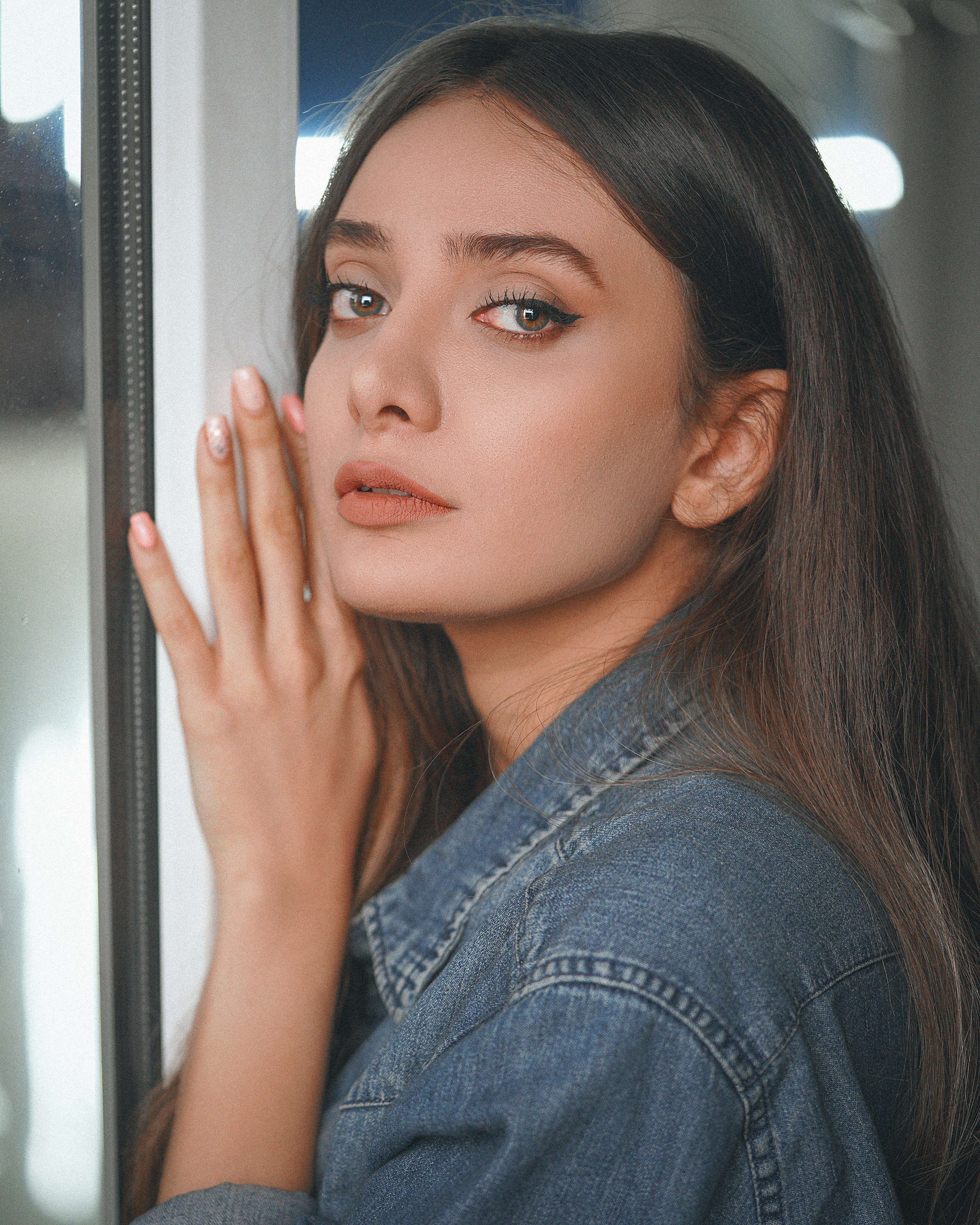 Photo by behrouzsasani