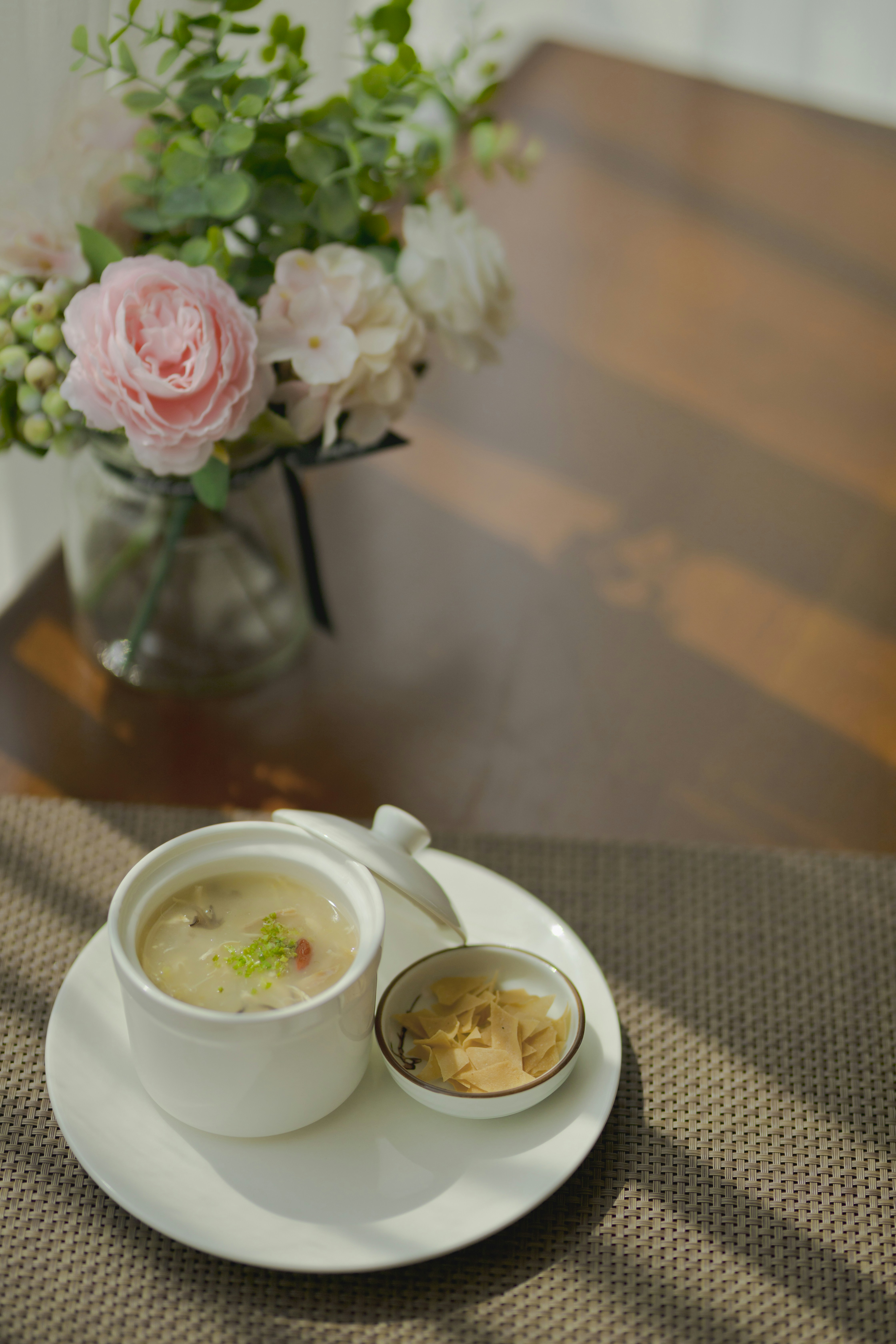 Photo by hanxiaoyaaaaa