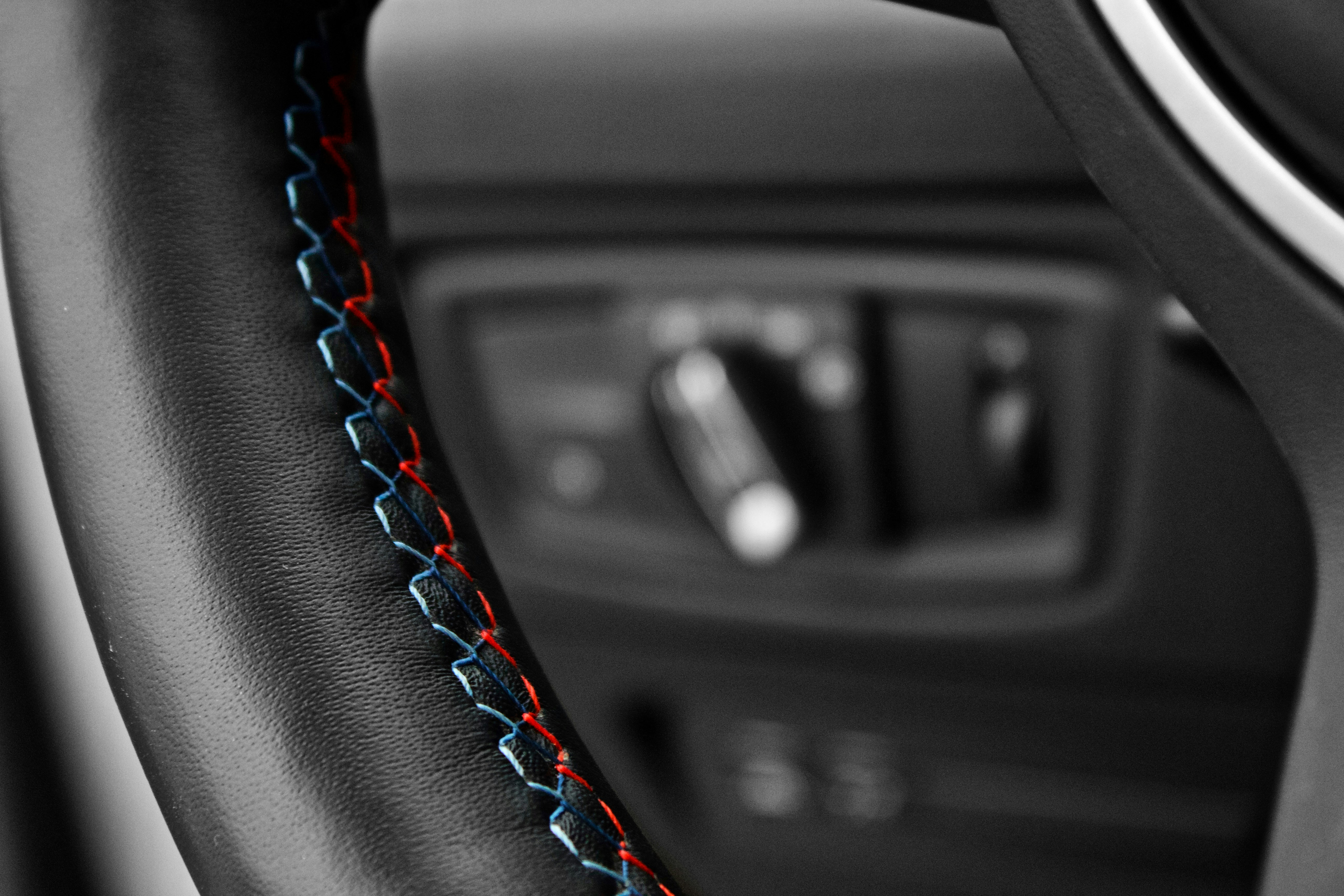 steering wheel cover detail