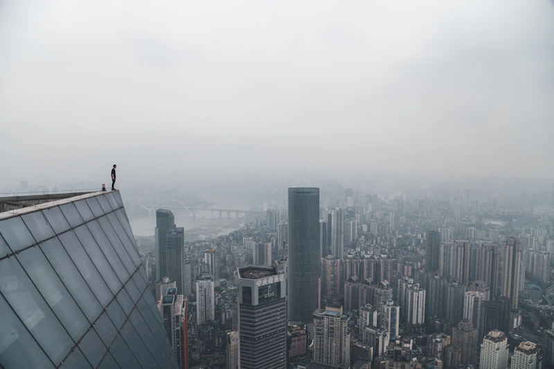 Best Hotels With Rooftop Pools in Chongqing for Skyline Swims
