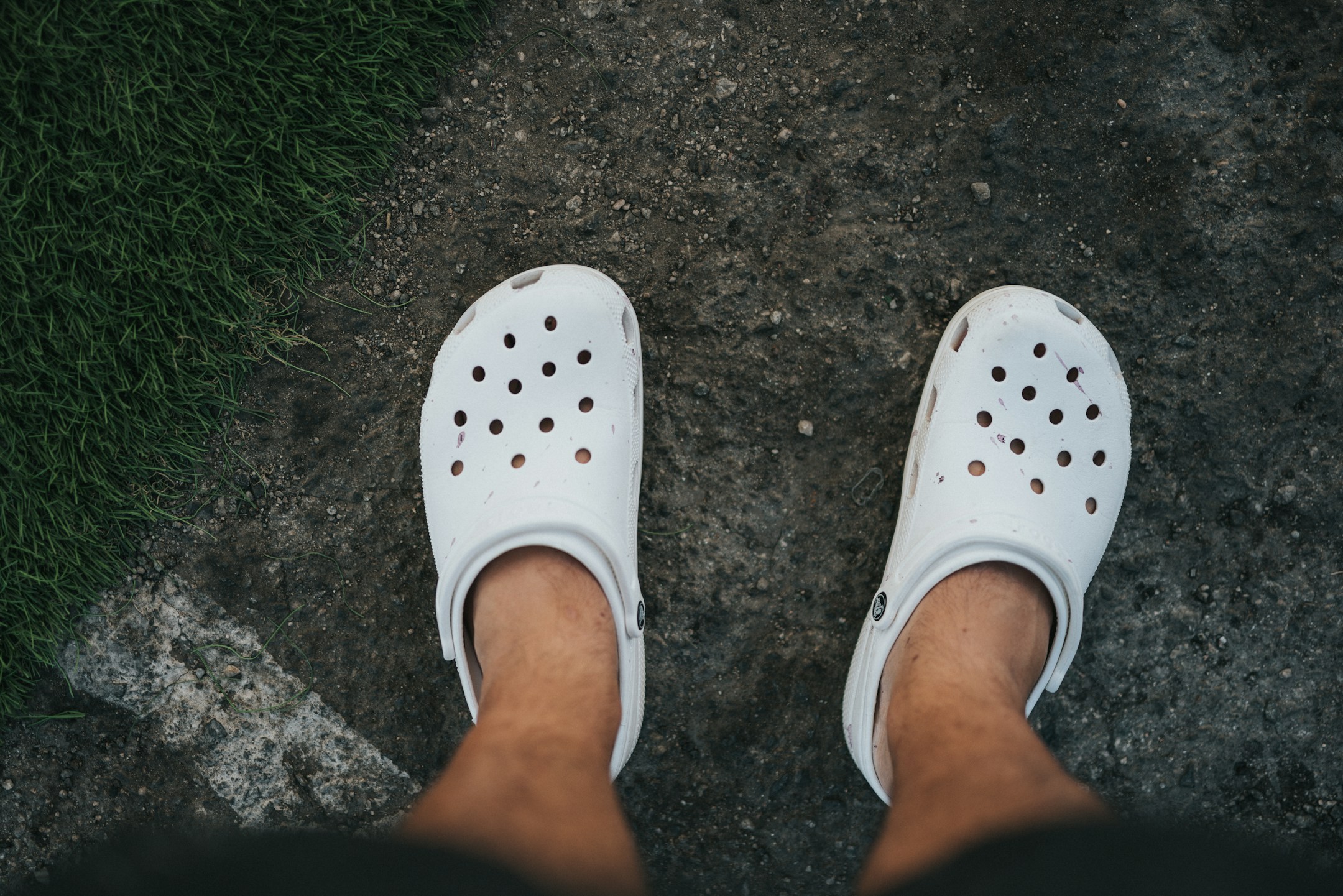 A história dos sapatos Crocs