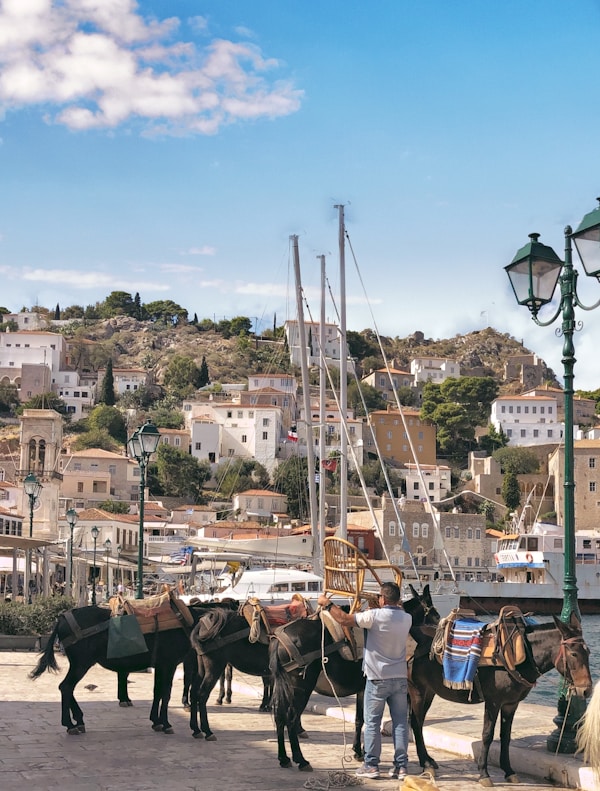Hydra Culture & Traditions Travel Guide