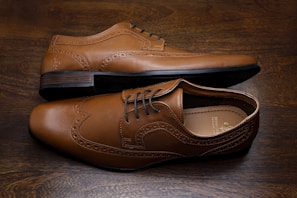 brown leather lace up shoes