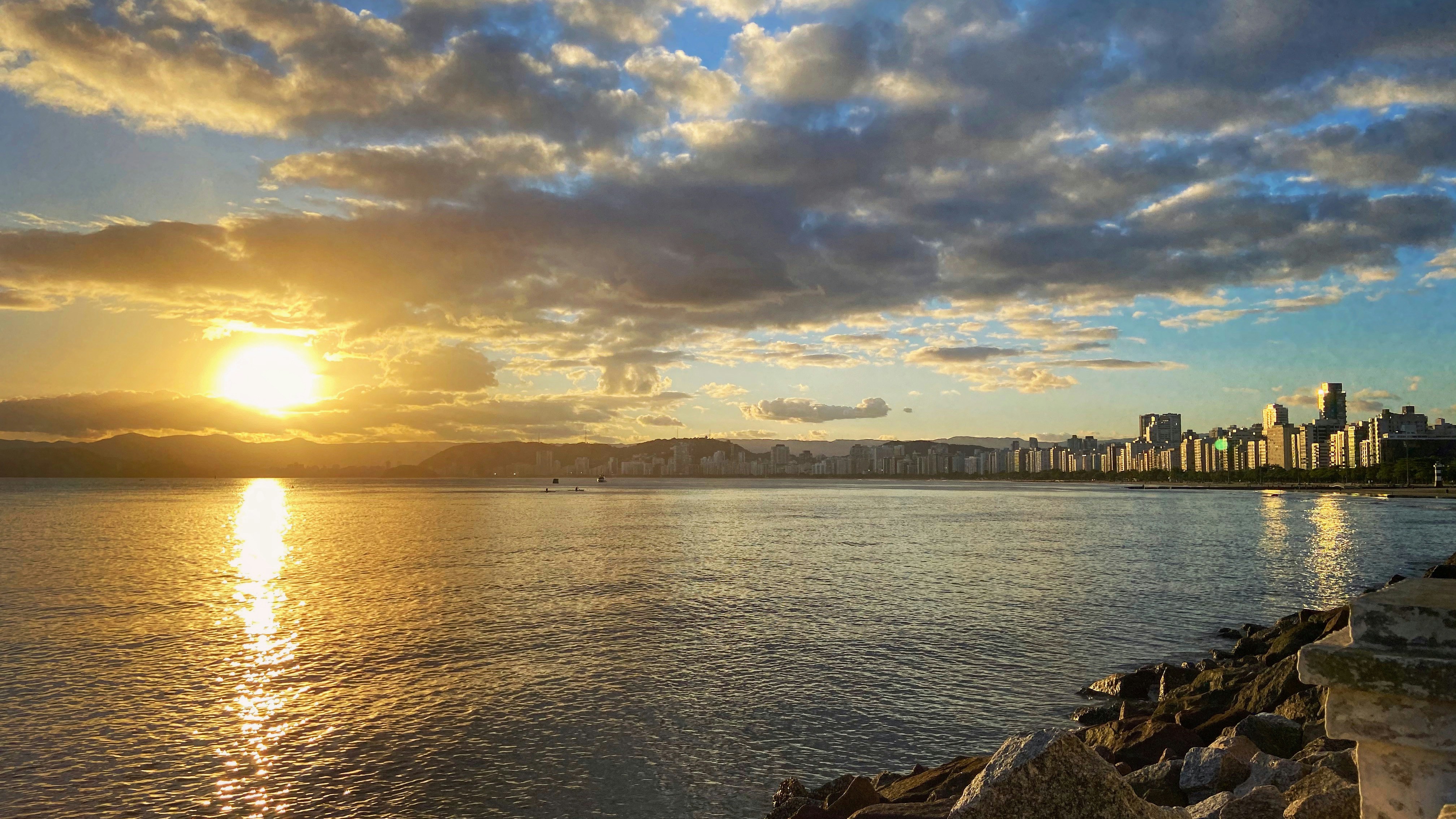 Photo by lucasbsallum