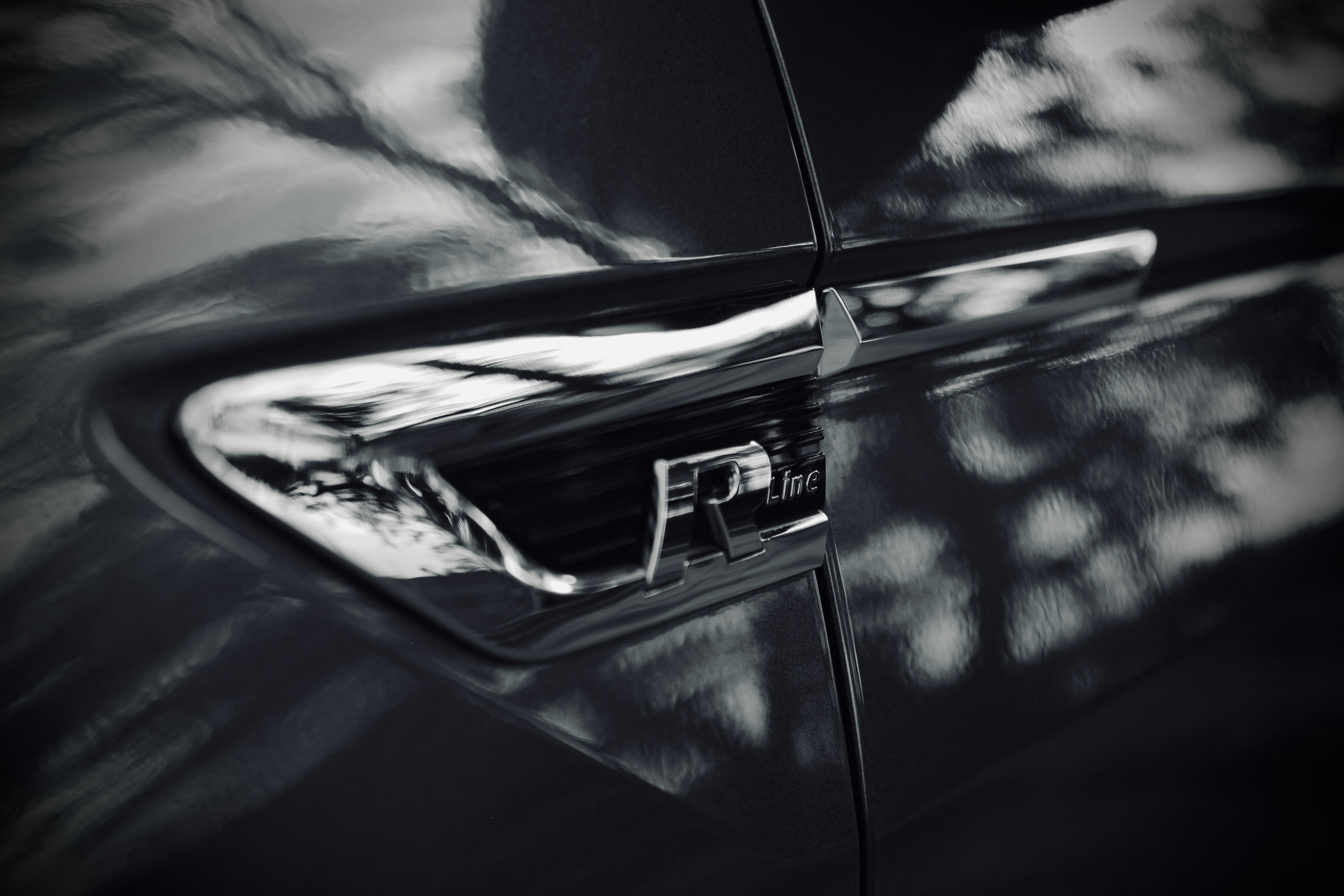 Photo by alexhollanderv