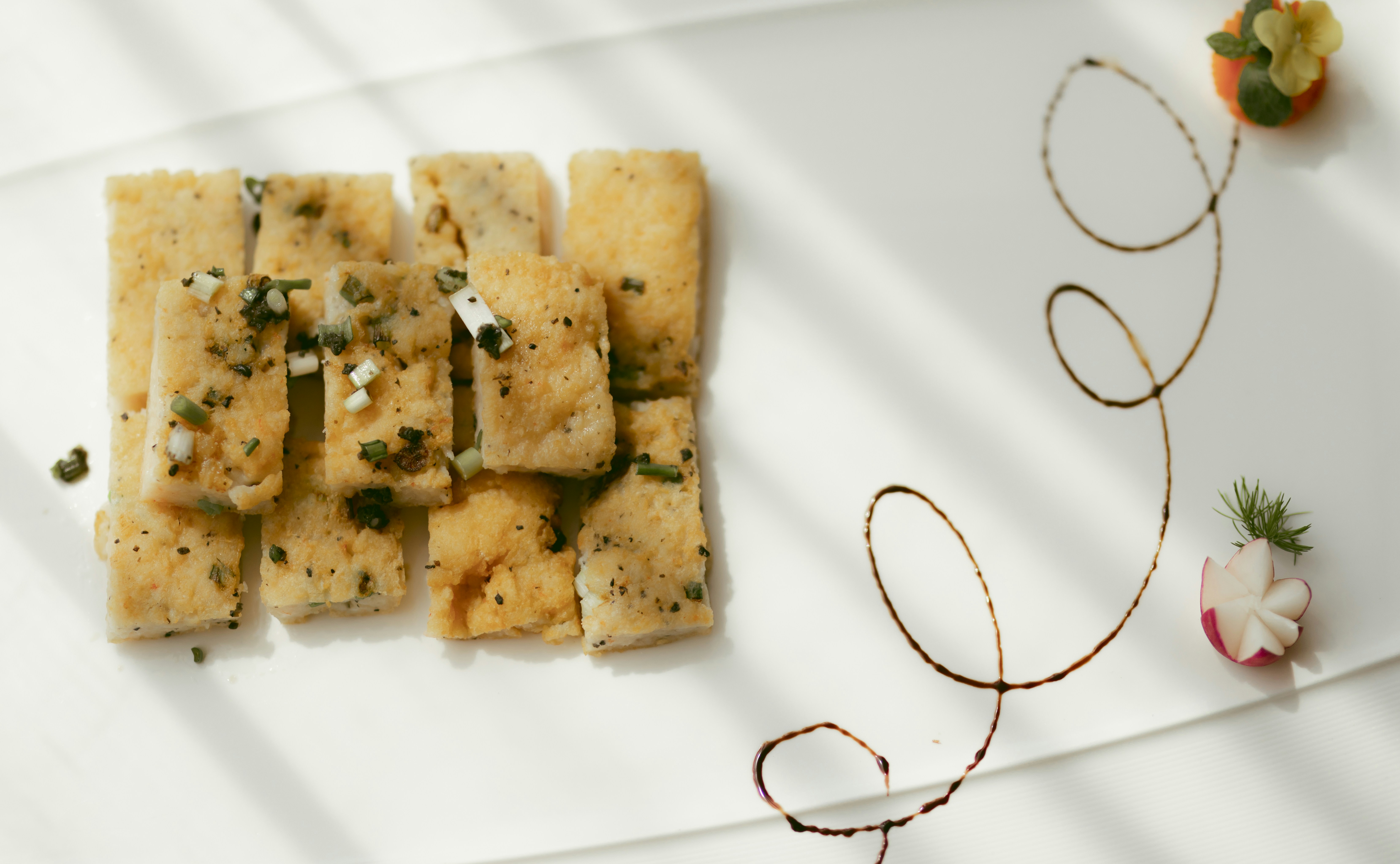 Photo by hanxiaoyaaaaa