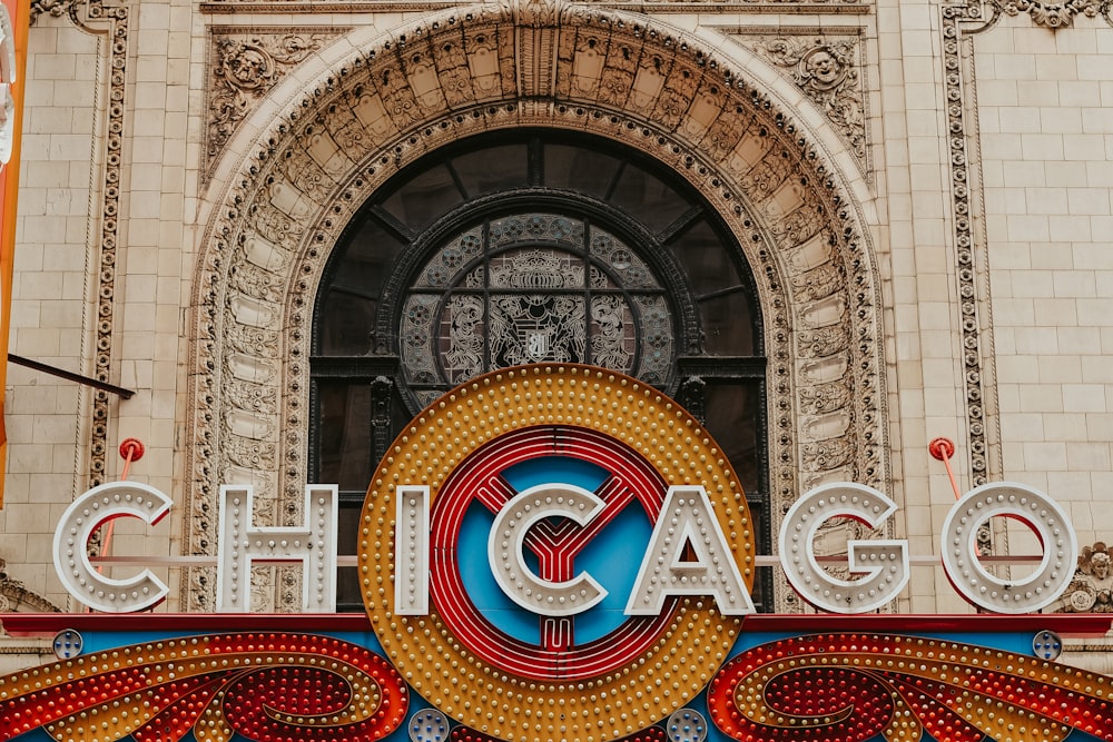 the chicago sign is displayed in front of a building