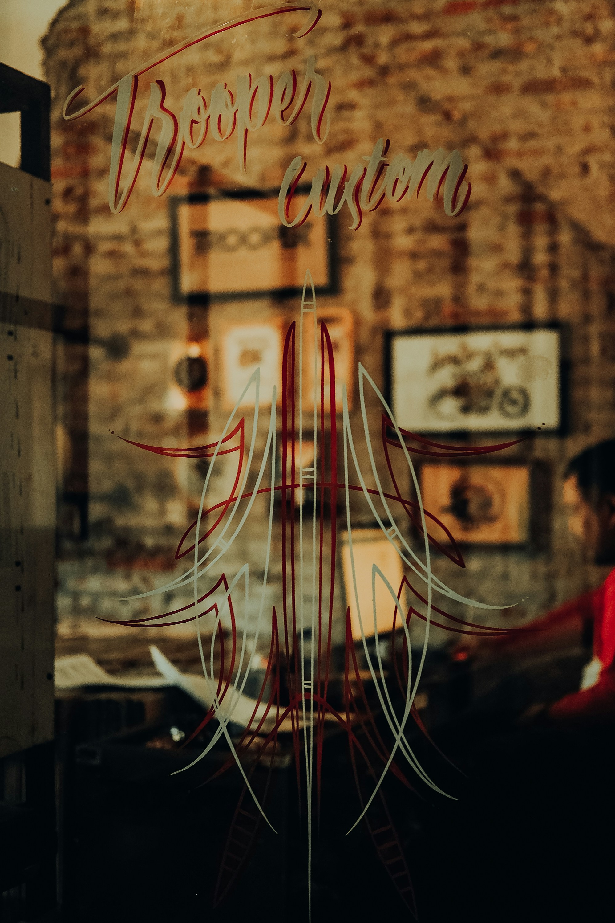 red and white string light